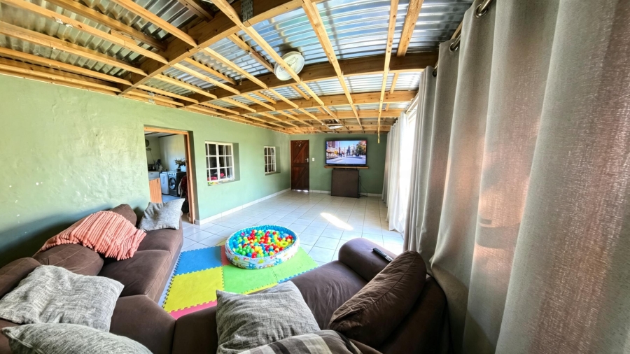 3 Bedroom Property for Sale in Hopefield Western Cape